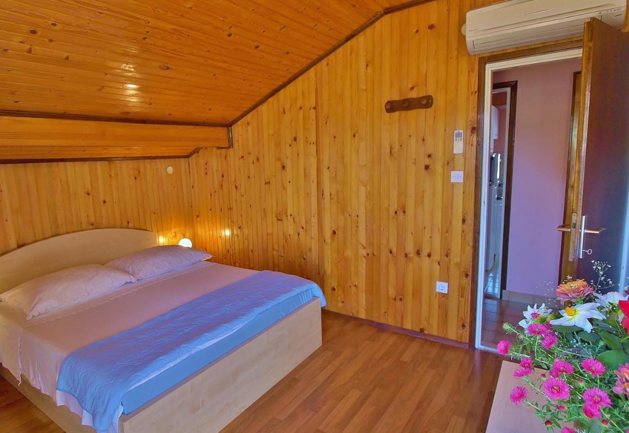 Jaska Anica Apartments Supetarska Draga Exteriör bild
